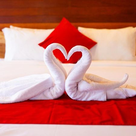 La'Villaris Hotel & Resto Kuta  Bagian luar foto