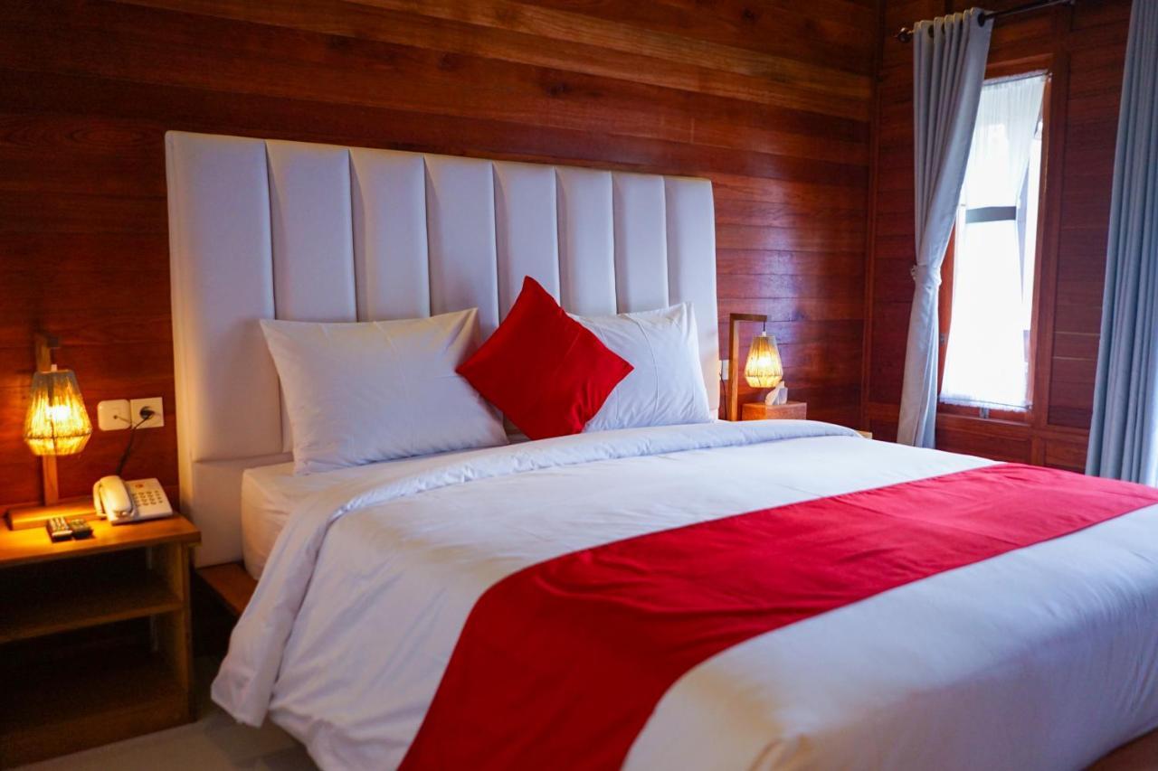 La'Villaris Hotel & Resto Kuta  Bagian luar foto