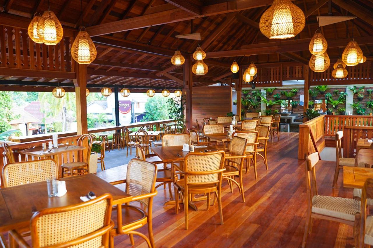 La'Villaris Hotel & Resto Kuta  Bagian luar foto